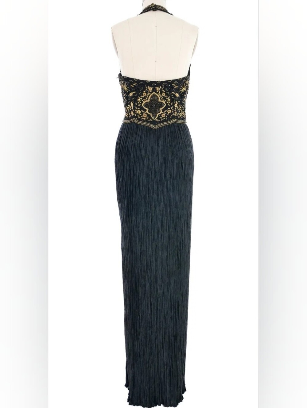 Mary McFadden Couture Embellished Black Plisse Halter Gown Size 6  P2P 161/2 - Picture 3 of 12